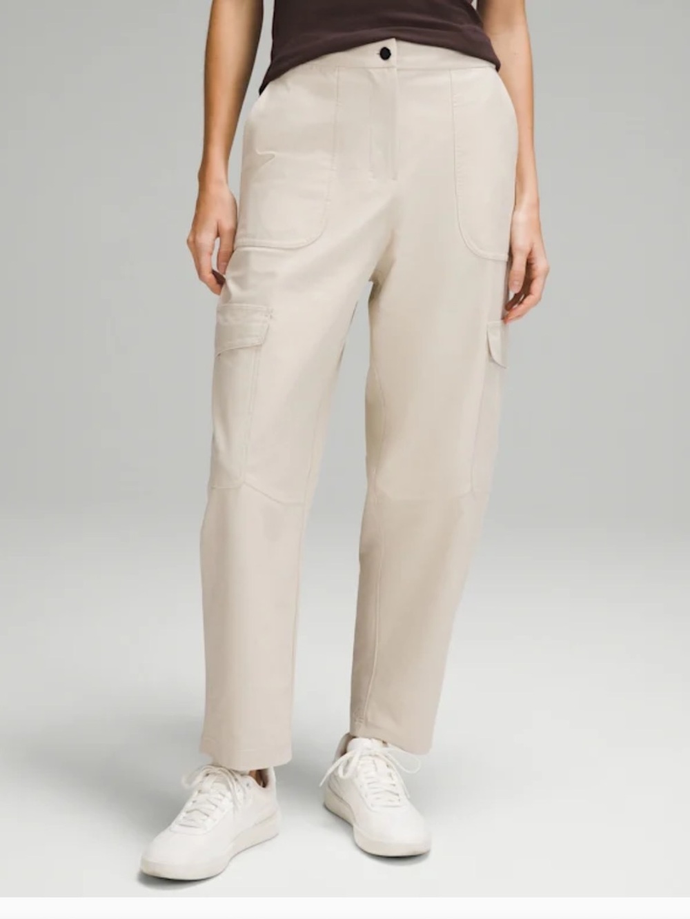 Lululemon Athletica Light Beige Utilitech High Rise Cargo Pants Crop Women’s 31